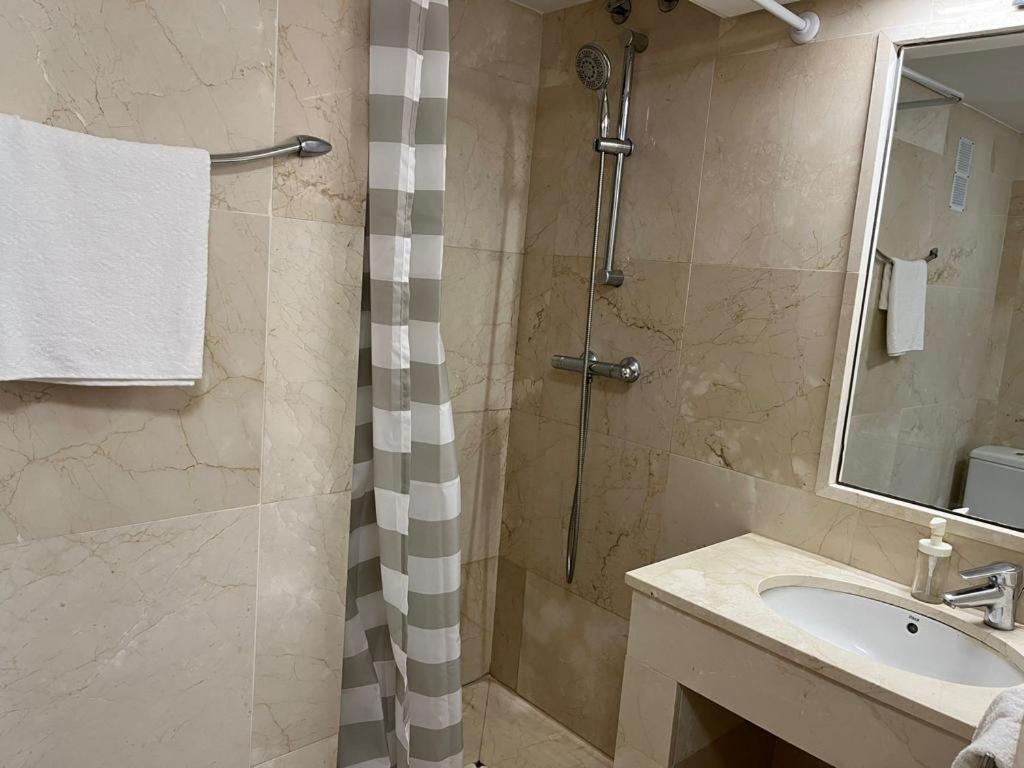 Illescas Apartamento Estepona Dış mekan fotoğraf
